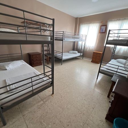 Emile Youth Hostel Gibraltar Eksteriør bilde