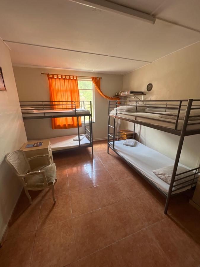 Emile Youth Hostel Gibraltar Eksteriør bilde