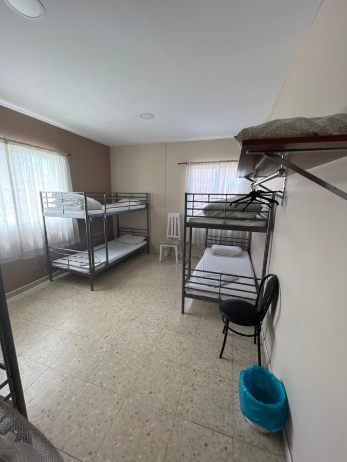 Emile Youth Hostel Gibraltar Eksteriør bilde
