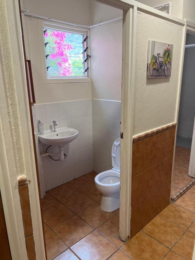 Emile Youth Hostel Gibraltar Eksteriør bilde